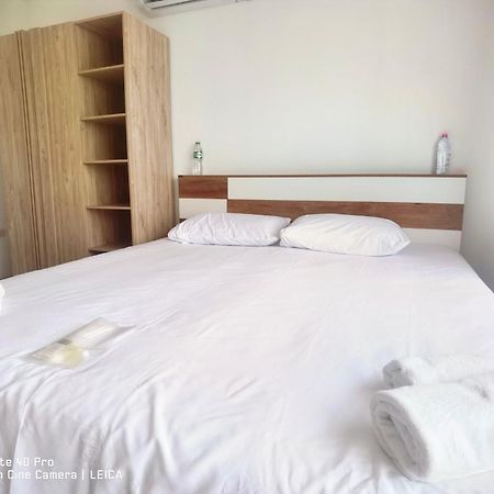 115 Townhouse Hotell Ban Khlong Krang Exteriör bild