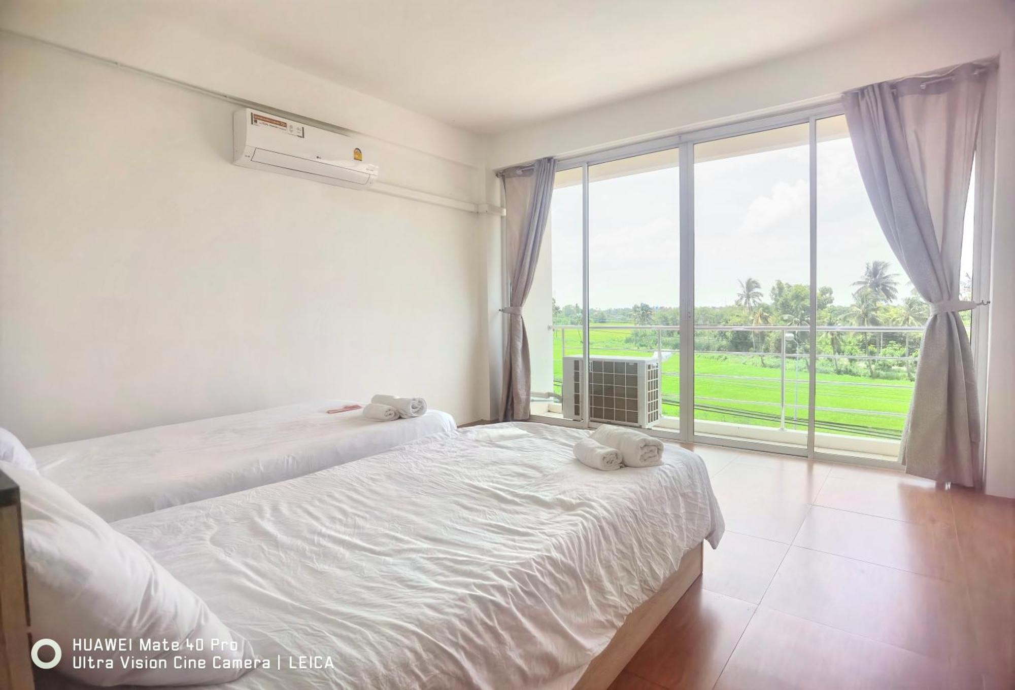115 Townhouse Hotell Ban Khlong Krang Exteriör bild