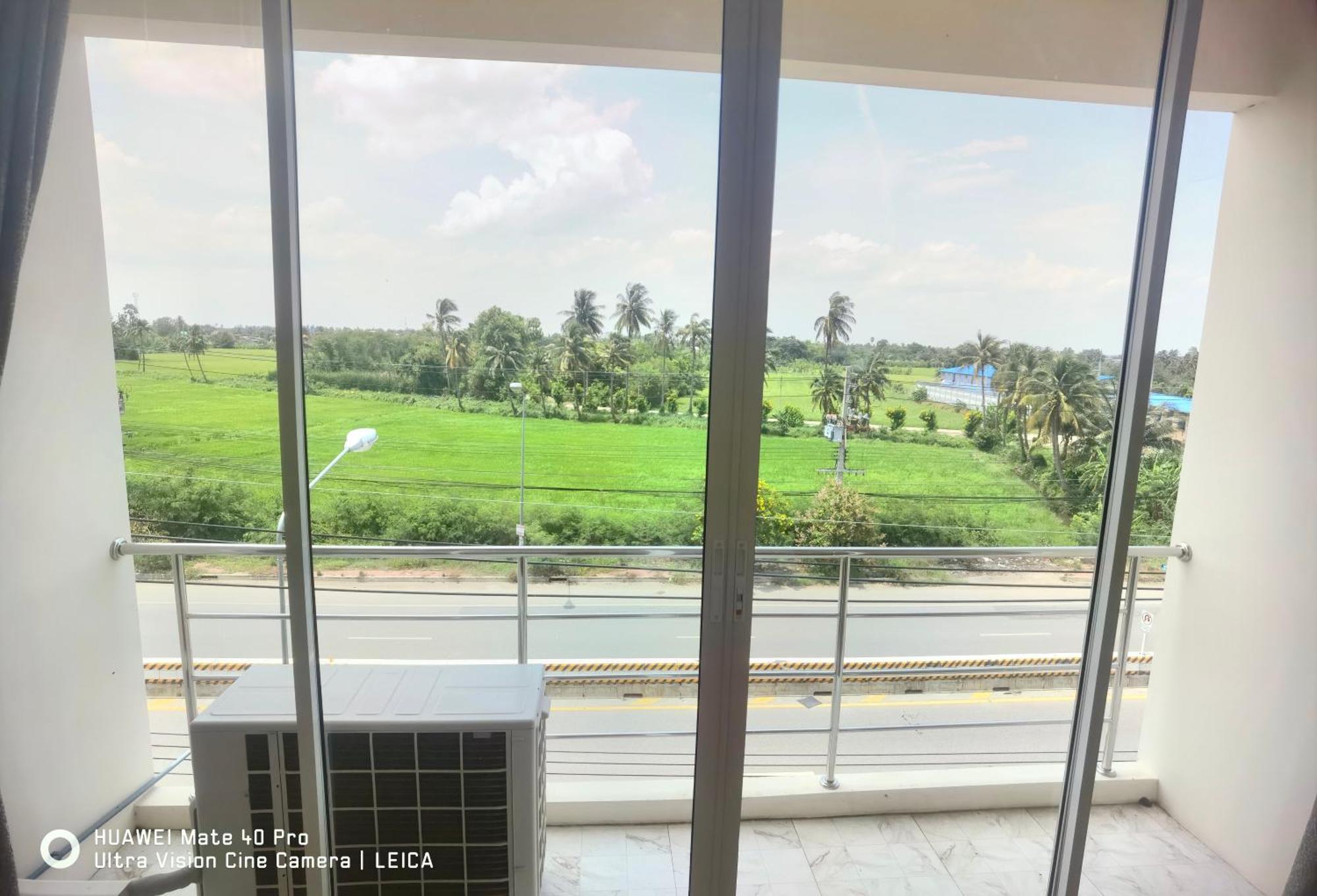 115 Townhouse Hotell Ban Khlong Krang Exteriör bild