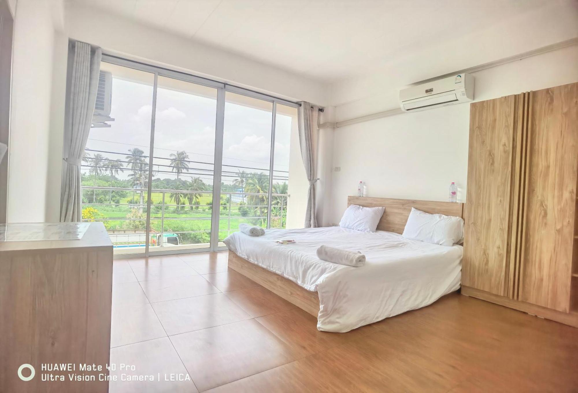 115 Townhouse Hotell Ban Khlong Krang Exteriör bild