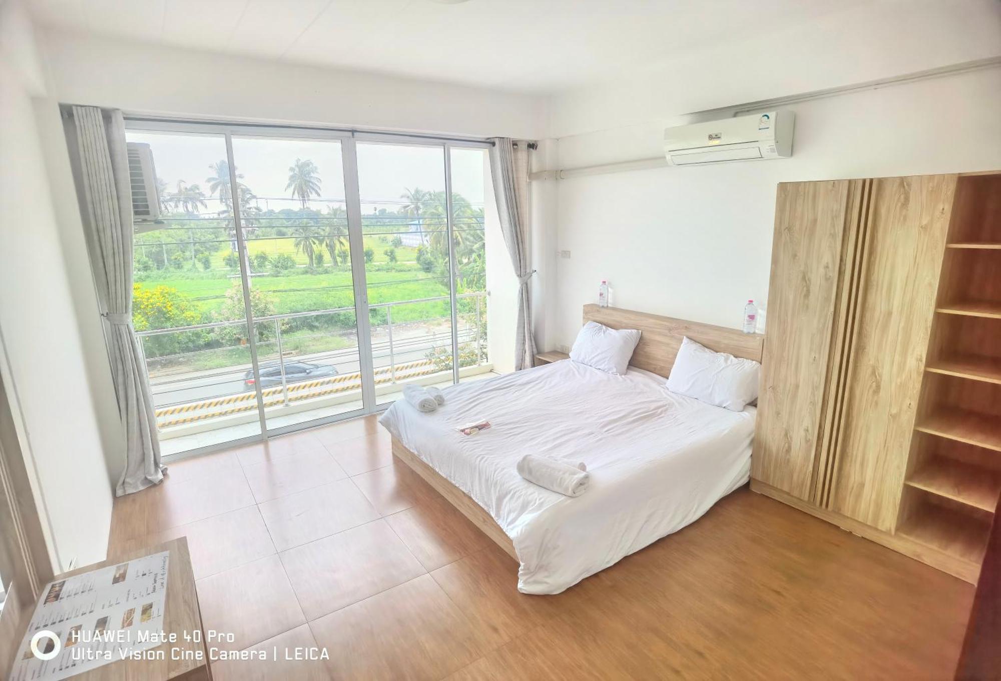 115 Townhouse Hotell Ban Khlong Krang Exteriör bild